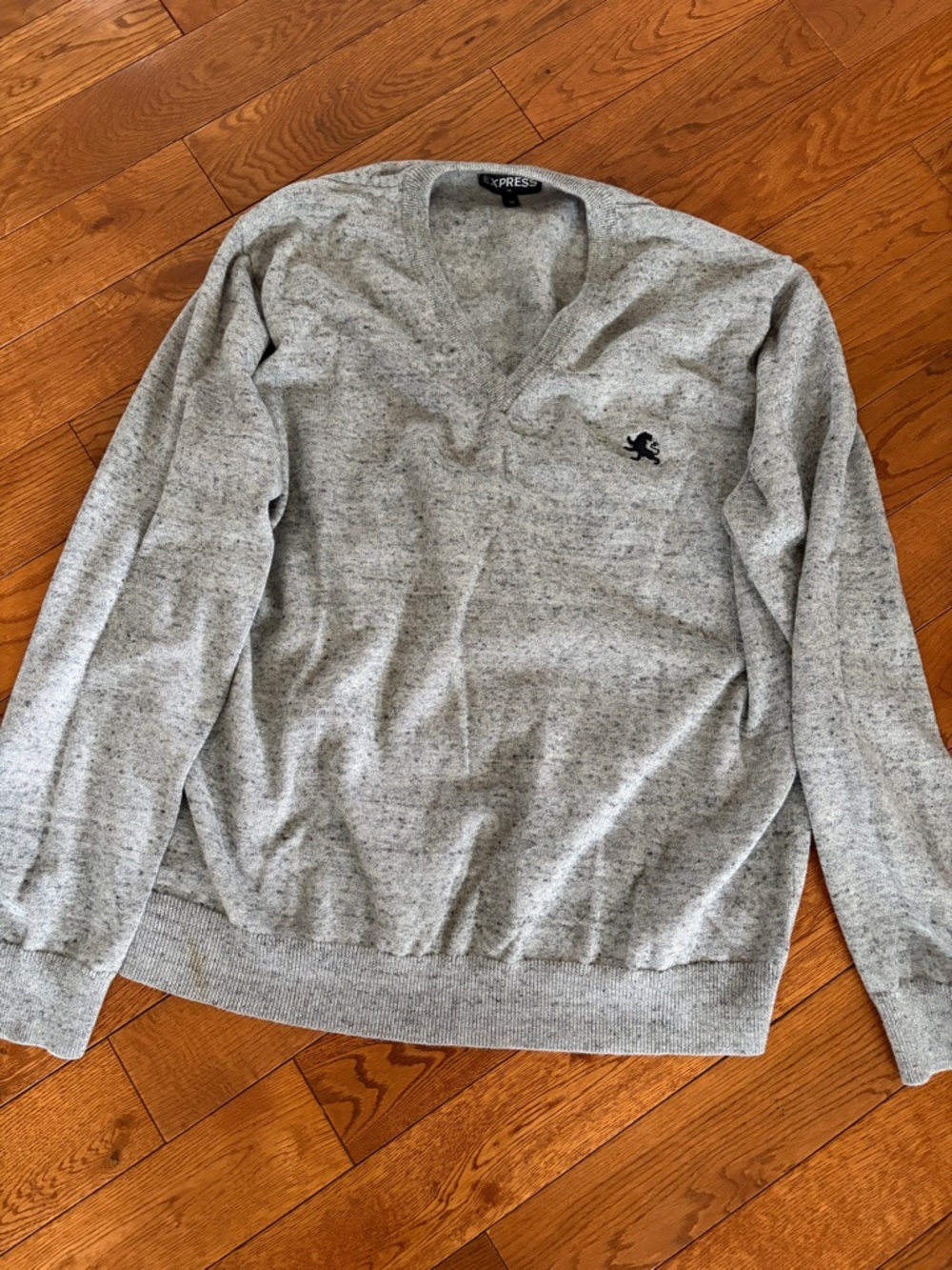 Express Men’s Light Gray V-Neck Sweater